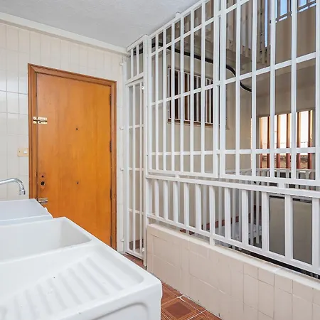 Apartment Rambla Mendez Nunez