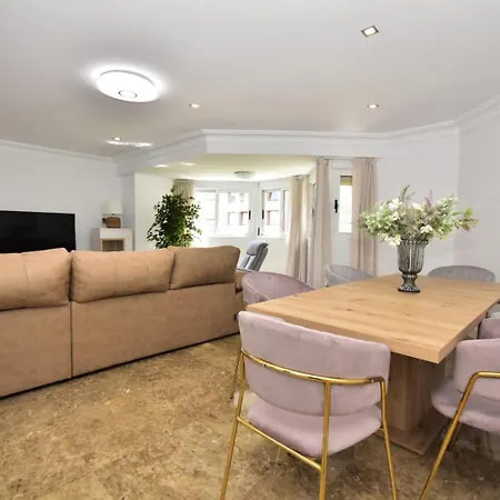 Apartment Rambla Mendez Nunez *