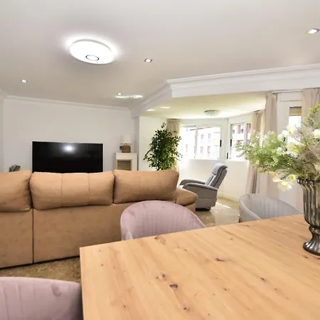 Apartment Rambla Mendez Nunez *